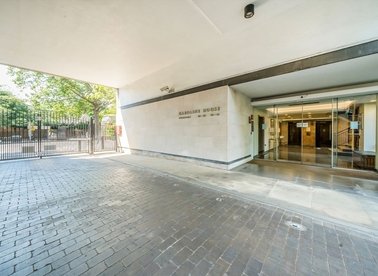 Properties to let in Bayswater Road - W2 4RQ view1