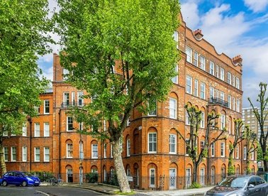 Properties to let in Beaumont Crescent - W14 9PE view1