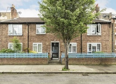 Properties to let in Beryl Road - W6 8JT view1