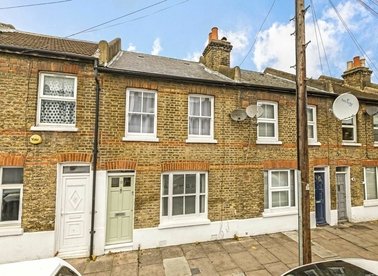 Properties let in Besley Street - SW16 6BH view1