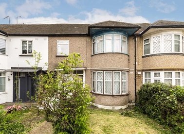 Properties to let in Birkbeck Avenue - UB6 8LX view1