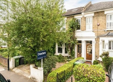 Properties let in Blythe Vale - SE6 4NR view1