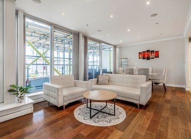 Properties to let in Boardwalk Place - E14 5SE view1