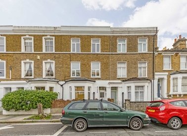 Properties let in Brackenbury Road - W6 0BG view1