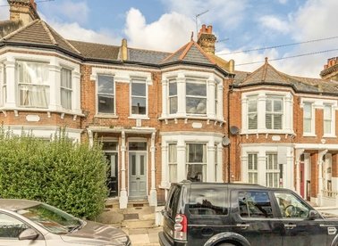 Properties to let in Bramfield Road - SW11 6RA view1