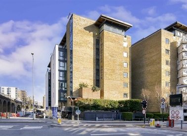 Properties let in Branch Road - E14 7JZ view1