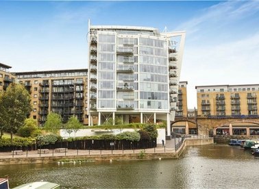 Properties let in Branch Road - E14 7JZ view1