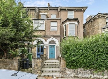 Properties let in Brecknock Road - N19 5AD view1