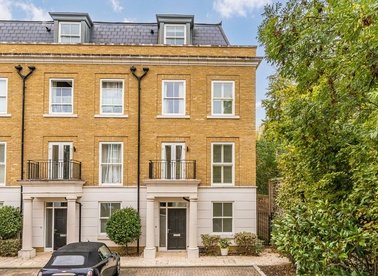 Properties to let in Brewery Lane - TW1 1AW view1