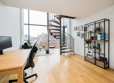 Properties let in Brewhouse Yard - EC1V 4JU view1