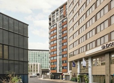 Properties to let in Bridge Place - SW1V 1AF view1