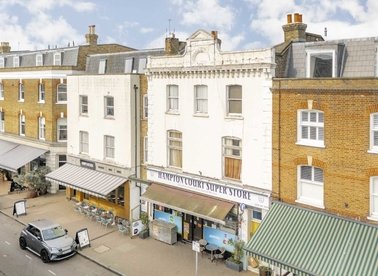 Properties to let in Bridge Road - KT8 9EU view1