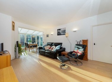 Properties let in Brondesbury Villas - NW6 6AJ view1