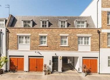 Properties to let in Brook Mews North - W2 3BW view1