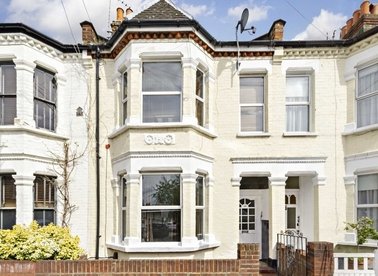 Properties to let in Brook Road South - TW8 0NN view1