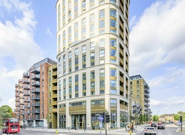 Properties to let in Brook Street - KT1 2BN view1