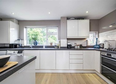 Broom Close, Teddington, TW11