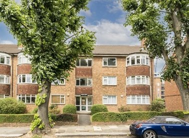 Properties let in Brunswick Road - W5 1AL view1