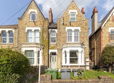 Properties to let in Buckleigh Road - SW16 5RY view1