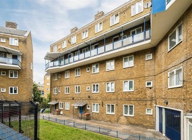 Properties let in Burbage Close - SE1 4EG view1