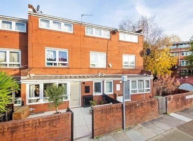 Properties let in Burchell Road - SE15 2ST view1