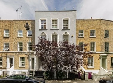 Properties to let in Cadogan Terrace - E9 5HP view1