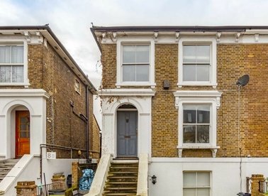 Properties to let in Cambridge Road North - W4 4AA view1