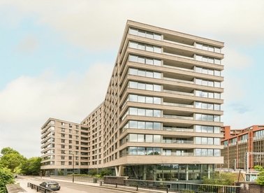 Properties to let in Camley Street - N1C 4PF view1