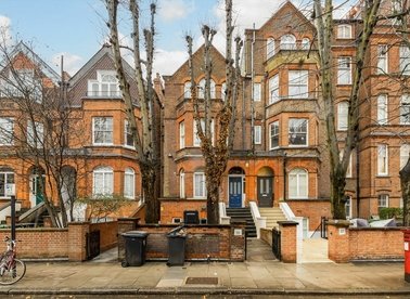 Properties to let in Canfield Gardens - NW6 3JL view1