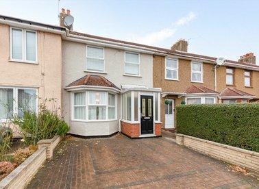 Properties to let in Cannon Hill Lane - SW20 9BY view1