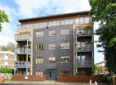 Properties to let in Carlton Drive - SW15 2BD view1