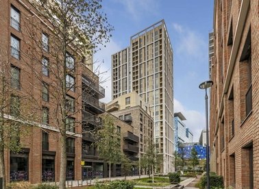 Properties to let in Cendal Crescent - E1 2FU view1