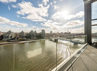 Properties to let in Central Avenue - SW6 2GN view1