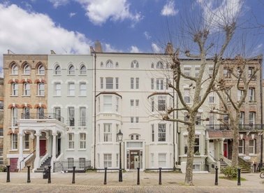 Properties let in Chalcot Square - NW1 8YP view1