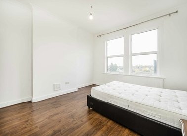 Properties to let in Chamberlayne Road - NW10 3NB view1