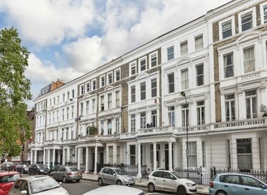 Properties to let in Charleville Road - W14 9JH view1