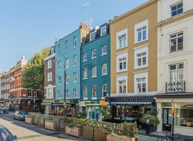 Properties to let in Charlotte Street - W1T 2LT view1