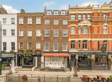 Properties to let in Charlotte Street - W1T 2LZ view1