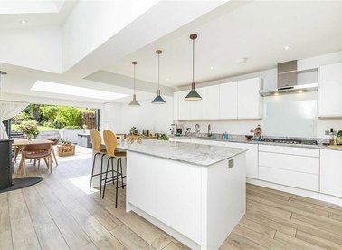 Properties let in Charlton Lane - SE7 8LE view1