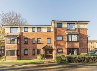 Properties to let in Chaseley Drive - W4 4BD view1