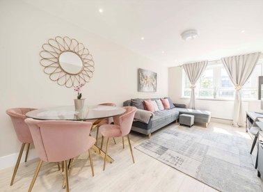 Properties let in Cheesemans Terrace - W14 9XT view1