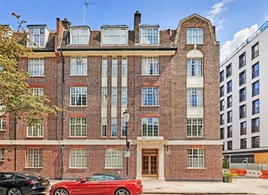 Properties let in Chelsea Manor Street - SW3 3TR view1
