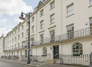 Properties to let in Chester Row - SW1W 9JH view1