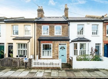 Properties let in Chestnut Road - TW2 5QZ view1
