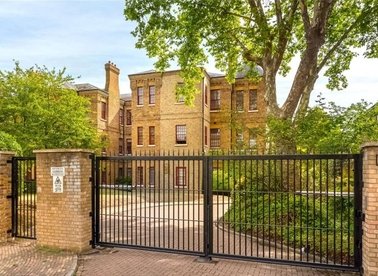 Properties to let in Chevy Road - UB2 4UW view1
