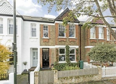 Properties to let in Chilton Road - TW9 4JD view1