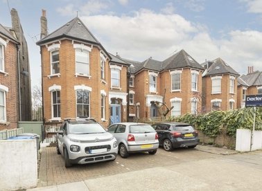 Properties let in Christchurch Avenue - NW6 7QN view1
