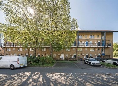 Properties let in Chubworthy Street - SE14 6HD view1