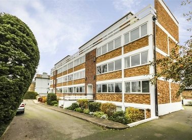 Properties let in Church Grove - KT1 4AR view1