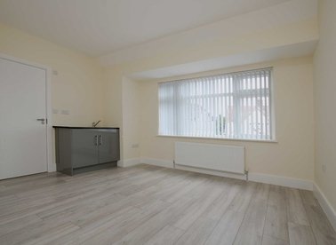 Properties let in Church Stretton Road - TW3 2QP view1